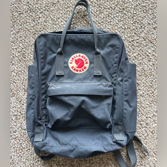 Fjallraven Handbags - Fjallraven Graphite Backpack Iconic Scandinavian Design